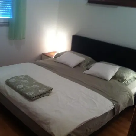 Adriatic Suites טרוגיר